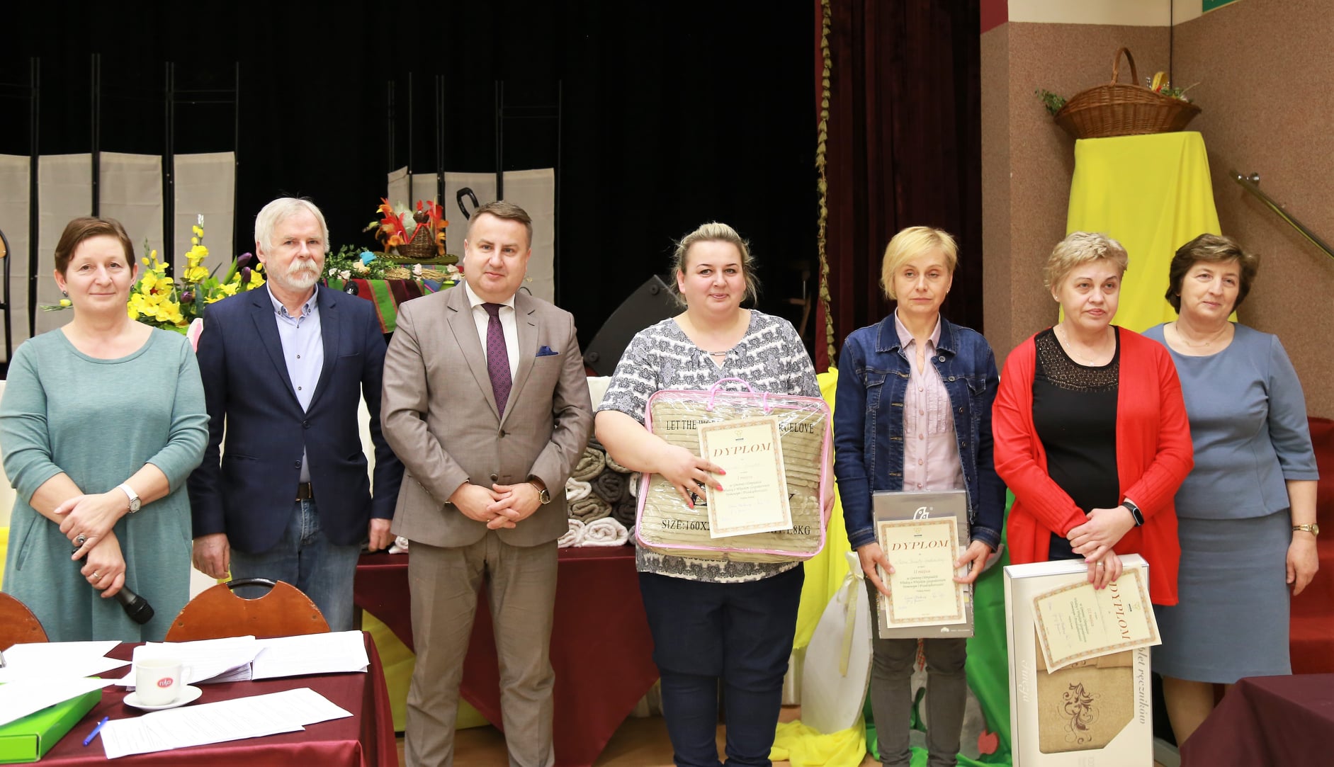 zdjęcie z wręczenia nagród